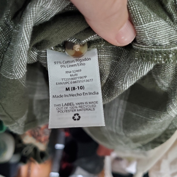 Linen/Cotton Gingham Button-Up Top - Picture 9 of 9